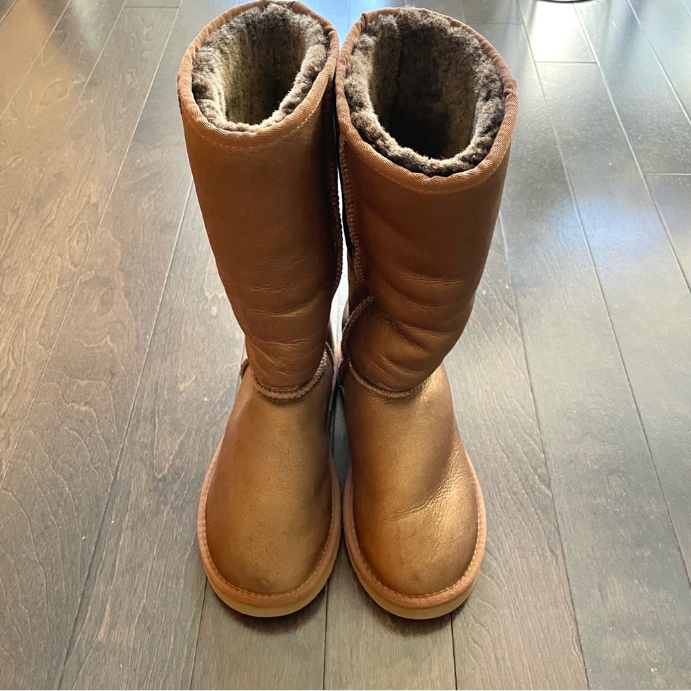 Ugg Classic Tall genuine leather boots
